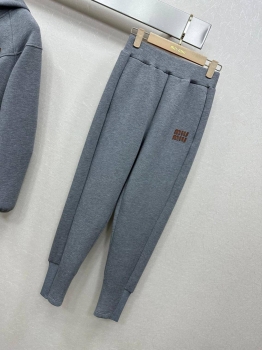  Костюм спортивный Miu Miu Артикул BMS-141198. Вид 3