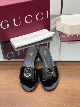 Шлепанцы  Gucci Артикул BMS-141250. Вид 1