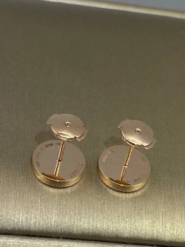 Серьги  из розового золота с вставкой из оникса или перламутра   Bvlgari Артикул BMS-141266. Вид 2