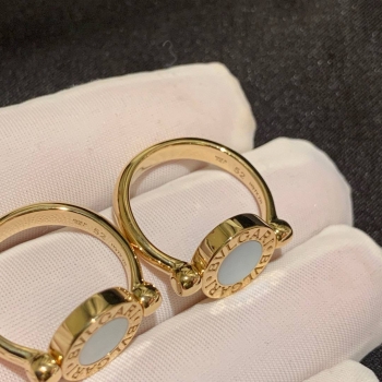 Кольцо  из розового золота с вставкой из  перламутра  Bvlgari Артикул BMS-141267. Вид 4