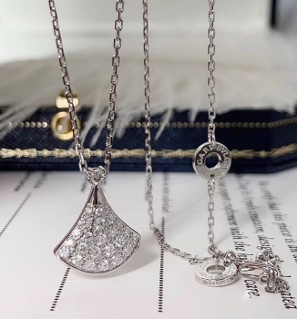 Колье коллекция Divas. Bvlgari Артикул BMS-141268. Вид 5