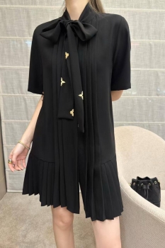 Платье Louis Vuitton Артикул BMS-141315. Вид 1
