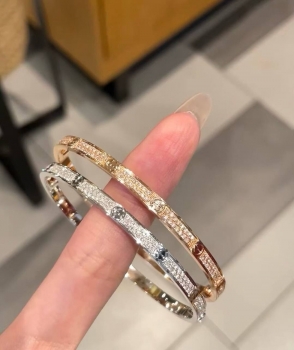 Браслет LOVE Cartier Артикул BMS-141347. Вид 8