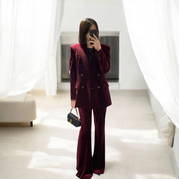 Костюм женский Yves Saint Laurent Артикул BMS-141369. Вид 1