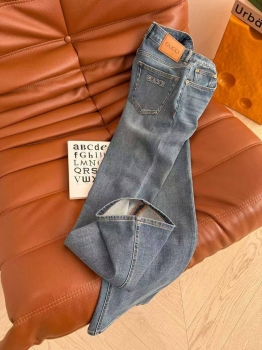 Джинсы Gucci Артикул BMS-141474. Вид 2