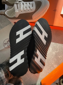 Кроссовки  Hermes Артикул BMS-141582. Вид 5