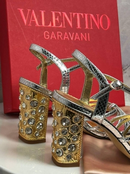 Босоножки  Valentino Артикул BMS-141616. Вид 3