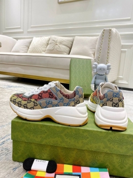 Кроссовки  Gucci Артикул BMS-141717. Вид 3
