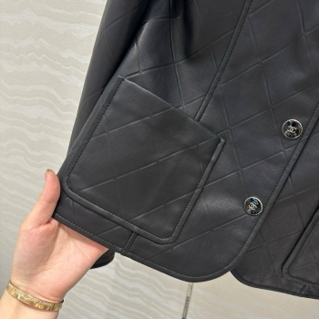 Кожаная куртка  Chanel Артикул BMS-141737. Вид 5