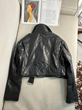 Кожаная куртка  Prada Артикул BMS-141766. Вид 5