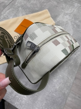 Косметичка  Louis Vuitton Артикул BMS-141795. Вид 4