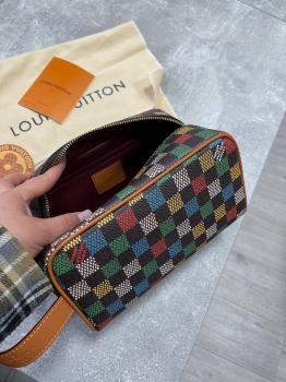 Косметичка  Louis Vuitton Артикул BMS-141794. Вид 3
