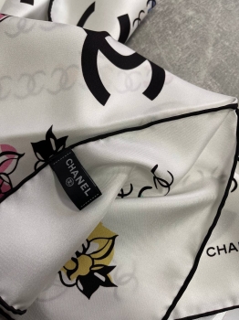 Платок  Chanel Артикул BMS-141799. Вид 2