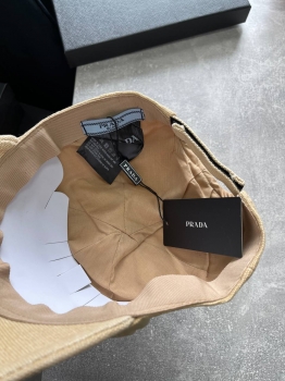 Бейсболка Prada Артикул BMS-142069. Вид 2