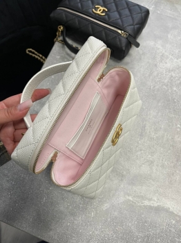 Сумка женская  Chanel Артикул BMS-142077. Вид 4