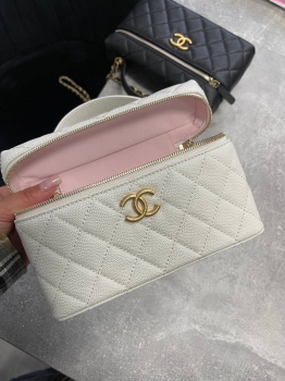 Сумка женская  Chanel Артикул BMS-142077. Вид 5