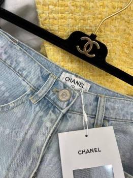 Джинсы Chanel Артикул BMS-142102. Вид 2