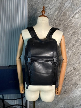 Рюкзак  Prada Артикул BMS-142189. Вид 1