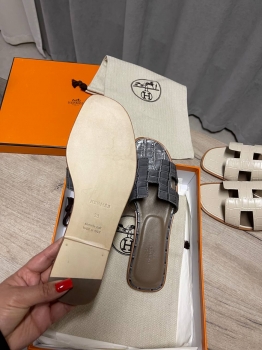Сандалии Oran  Hermes Артикул BMS-142258. Вид 4