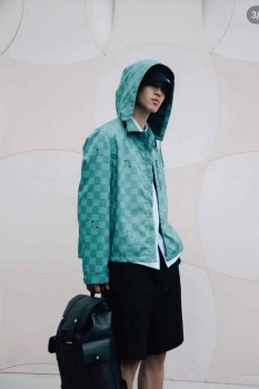 Ветровка Louis Vuitton Артикул BMS-142405. Вид 2