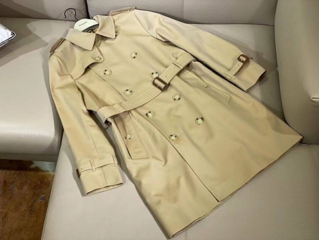 Тренч Burberry Артикул BMS-142417. Вид 2
