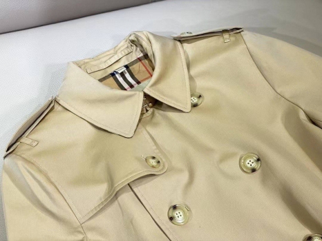 Тренч Burberry Артикул BMS-142417. Вид 3