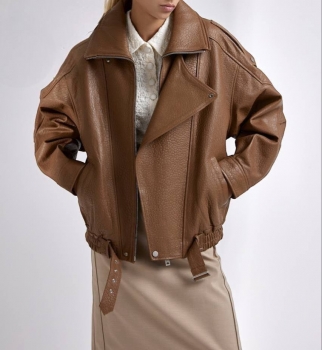 Кожаная куртка Yves Saint Laurent Артикул BMS-142453. Вид 3
