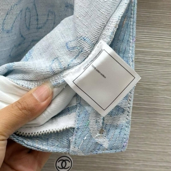 Джинсы Chanel Артикул BMS-142654. Вид 3
