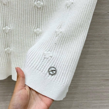 Футболка Chanel Артикул BMS-142665. Вид 4
