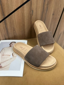 Шлепанцы Brunello Cucinelli Артикул BMS-142674. Вид 1