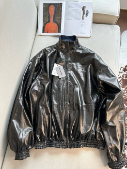 Кожаный бомбер  Balenciaga Артикул BMS-142742. Вид 1
