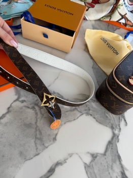 Ремень Louis Vuitton Артикул BMS-142758. Вид 2