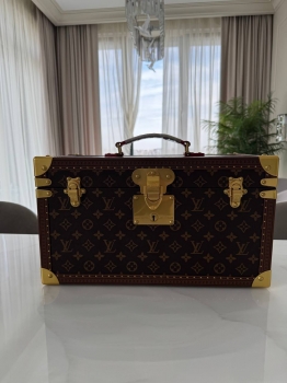 Сундук для ванных принадлежностей Louis Vuitton Артикул BMS-142840. Вид 1