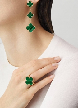 Серьги Van Cleef Артикул BMS-142898. Вид 1