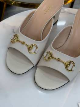 Босоножки Gucci Артикул BMS-142935. Вид 2