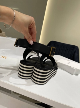 Босоножки Christian Dior Артикул BMS-142993. Вид 4