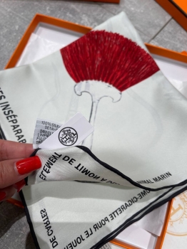 Платок Hermes Артикул BMS-143062. Вид 2