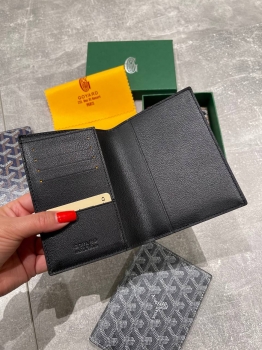 Обложка на паспорт Goyard  Артикул BMS-143075. Вид 2