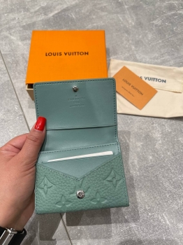 Кошелек-визитница Louis Vuitton Артикул BMS-143114. Вид 2