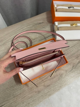 Сумка женская Kelly Classique To Go wallet Hermes Артикул BMS-143139. Вид 3