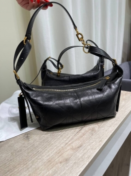  Сумка женская D-Journey из телячьей кожи с узором Flat Macrocannage Christian Dior Артикул BMS-143204. Вид 1