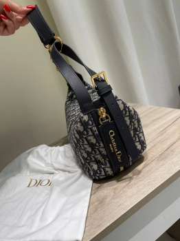 Сумка женская D-Journey  Жаккард Dior Obligue синего цвета  Christian Dior Артикул BMS-143206. Вид 4