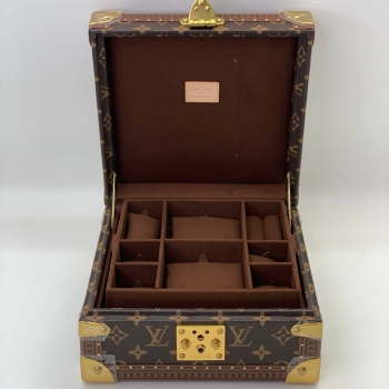 Шкатулка Joaillerie для ювелирных украшений  Louis Vuitton Артикул BMS-143208. Вид 1