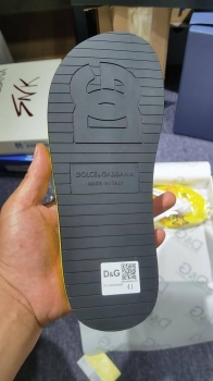 Шлепанцы  Dolce & Gabbana Артикул BMS-143249. Вид 2