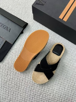 Шлепанцы  ZEGNA Артикул BMS-143255. Вид 3
