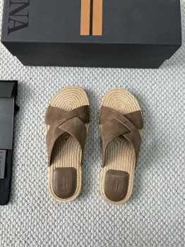 Шлепанцы  ZEGNA Артикул BMS-143252. Вид 1