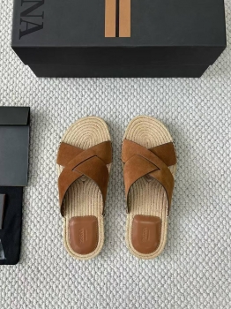 Шлепанцы  ZEGNA Артикул BMS-143253. Вид 1