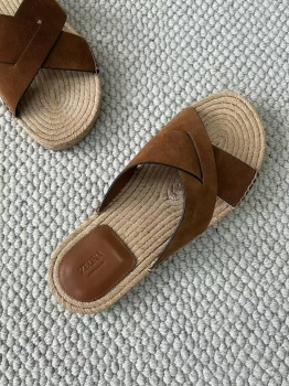 Шлепанцы  ZEGNA Артикул BMS-143253. Вид 3