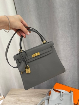 Сумка женская Kelly, 25, GHW Epsom leather  Hermes Артикул BMS-143271. Вид 1
