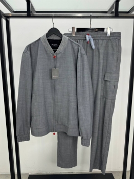 Костюм мужской Kiton Артикул BMS-143317. Вид 1